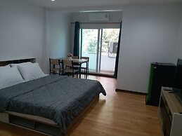 DD Garden Apartment 2