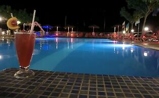 Santorini Camping & Hostel