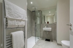 Stay Metro Aparthotels Q-Mile
