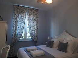 La Maison Bleue