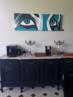 La Maison Bleue
