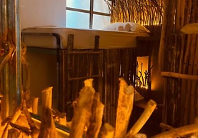 Straw Hat Tulum