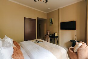 Hotel Omega