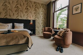 Hotel Omega
