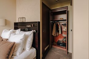 Hotel Omega