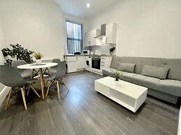 Albert Luxury Hottub and Jacuzzi Apartments