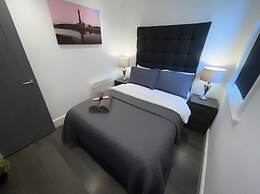 Albert Luxury Hottub and Jacuzzi Apartments