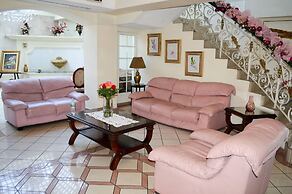 Hotel Suites La Aurora