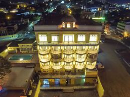 Hotel Suites La Aurora