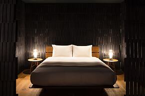 Shiroiya Hotel