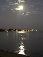Beach House Bed & Breakfast