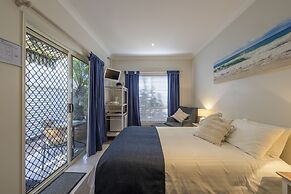 Beach House Bed & Breakfast