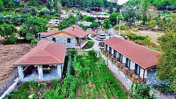 Dedehan Retreat Otel