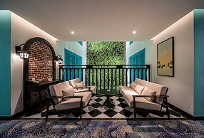 Potique Hotel
