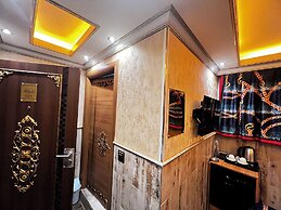 Maranda Boutique