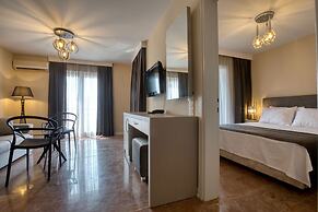 Farrys Boutique Hotel & Beach Club