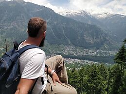 Madpackers Manali - Hostel