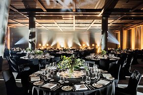 Crowne Plaza Warsaw - The HUB by IHG