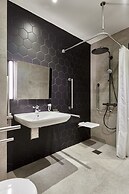 Crowne Plaza Warsaw - The HUB by IHG