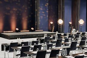 Crowne Plaza Warsaw - The HUB by IHG