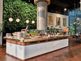 Crowne Plaza Warsaw - The HUB by IHG