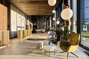 Crowne Plaza Warsaw - The HUB by IHG