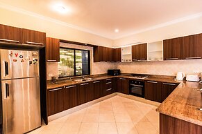 Majestice Pool Villa 4 Bedrooms