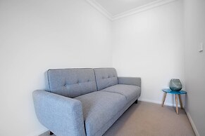 Captivating Large 4br@narre Warren