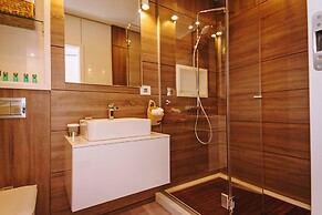 No 6 Apartments