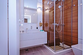 No 6 Apartments