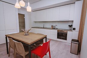 No 6 Apartments