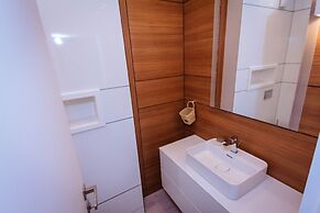 No 6 Apartments