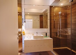 No 6 Apartments