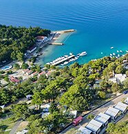 Elements Camp Selce