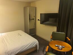 Daily Heaven Hotel