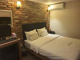 Daily Heaven Hotel