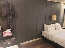 Daily Heaven Hotel