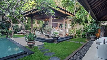Villa Avalon