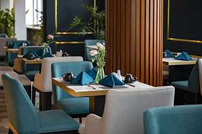 Angel Beach Hotel Danang