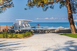 Luchezarniy Resort