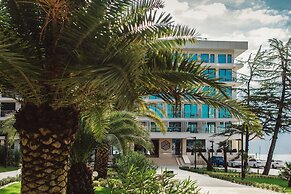 Luchezarniy Resort