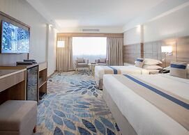 Season Star Hotel