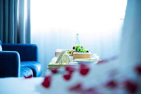 Season Star Hotel