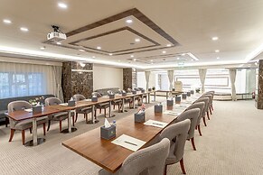 Season Star Hotel