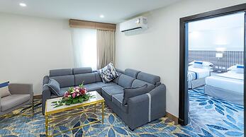 Season Star Hotel