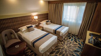 Season Star Hotel