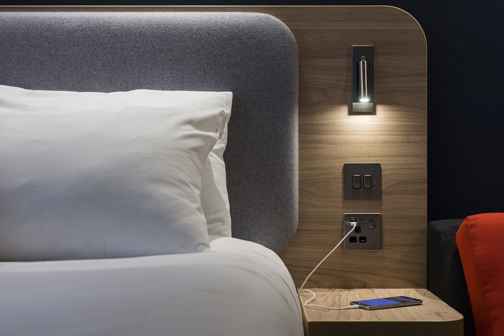 Holiday Inn Express Bicester by IHG