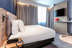 Holiday Inn Express Bicester by IHG