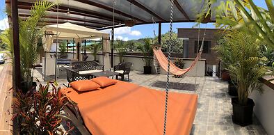 Toucan Platinum Suites Aparthotel