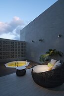 Okinawa Hinode Resort and Hot spring Hotel